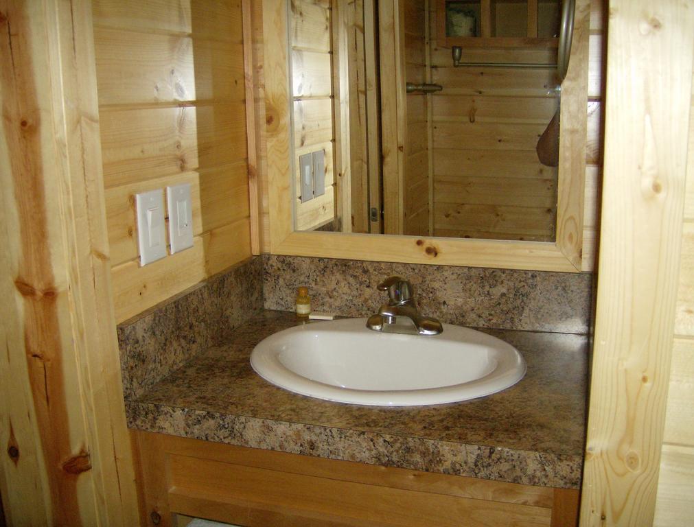 Lake Minden Camping Resort Cottage 2 Nicolaus Εξωτερικό φωτογραφία