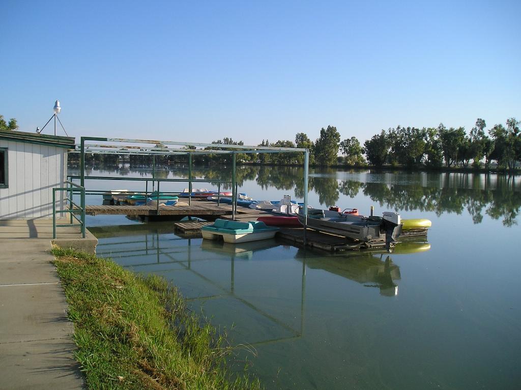Lake Minden Camping Resort Cottage 2 Nicolaus Εξωτερικό φωτογραφία