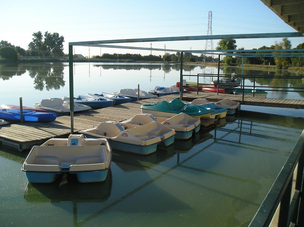 Lake Minden Camping Resort Cottage 2 Nicolaus Εξωτερικό φωτογραφία